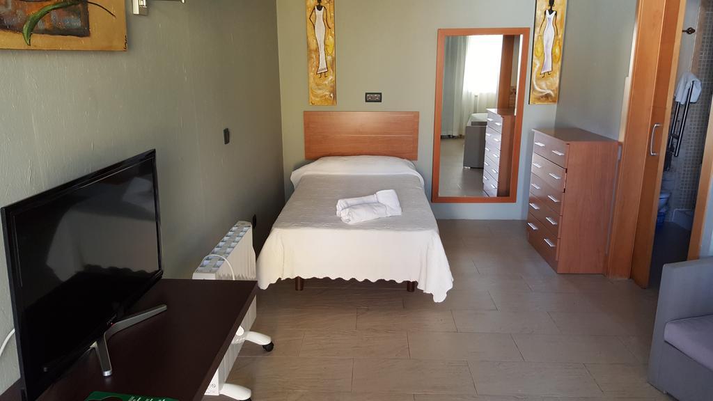 Hostal Playa Мазагон Экстерьер фото